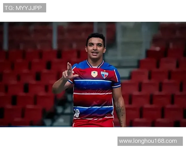 福塔雷萨主场迎战弗鲁米嫩双方争夺联赛关键三分之战